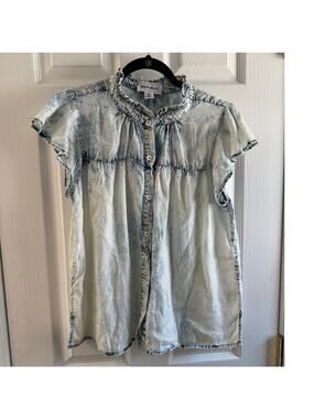 For The Republic Tencel Button Front Blouse Women’s Medium Ruffle Collar
